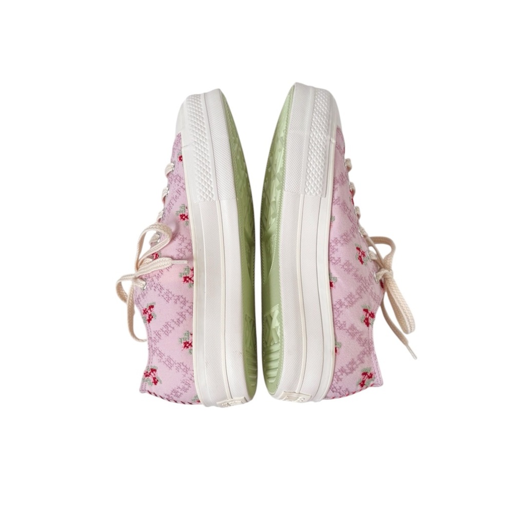 Converse Chuck Taylor All Star Lift Rose Cross Stitch Platform Sneaker | 9 NWOT - Picture 6 of 10